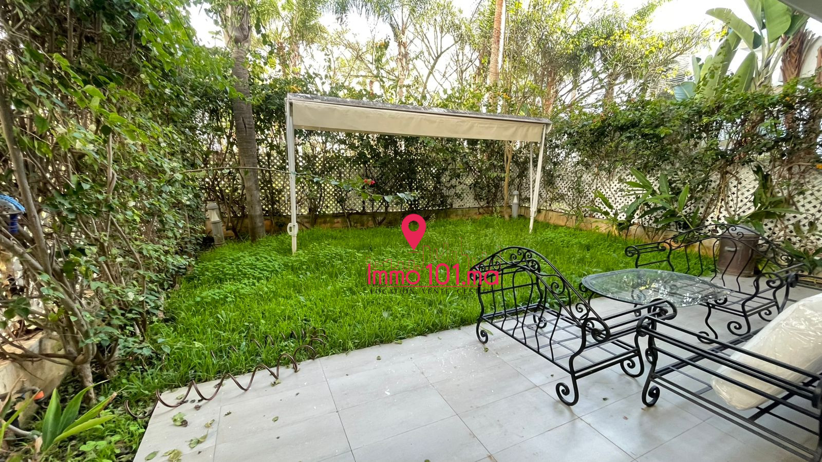 Location appartement meublé à l’Orangeraie -Souissi SILAM2336